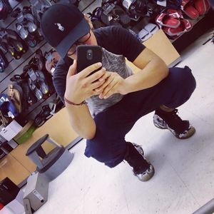 Meet your Posher, Victor